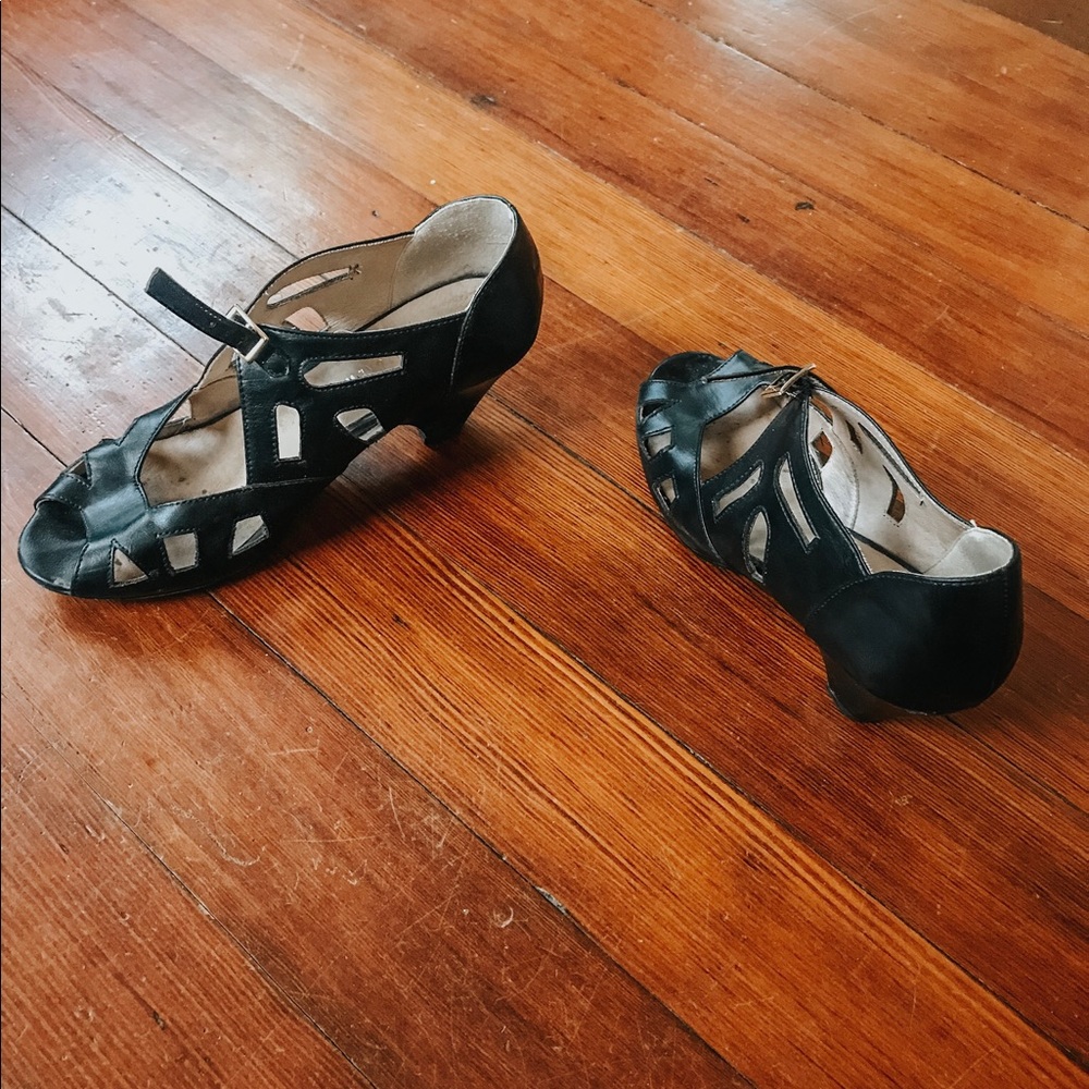 Chelsea Crew Pump Heel